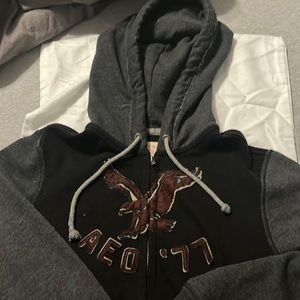 “XS” men’s American Eagle hoodie with pockets
